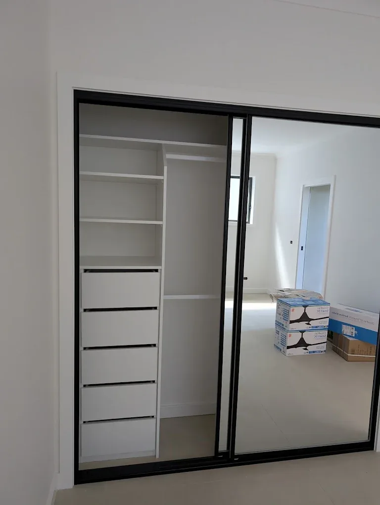 Custom built-in wardrobe project